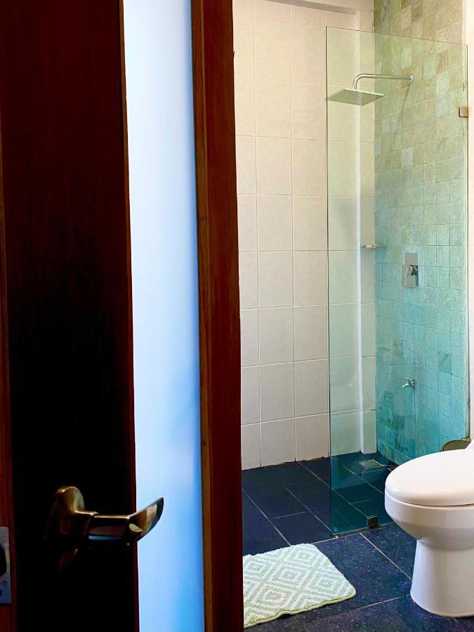 Ah Muzenkab Hotell El Cuyo Exteriör bild