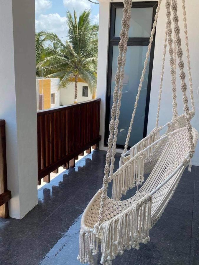 Ah Muzenkab Hotell El Cuyo Exteriör bild